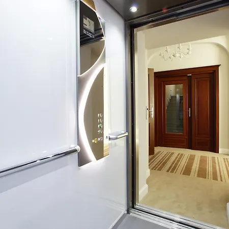 Konukevi La Pierre 3*