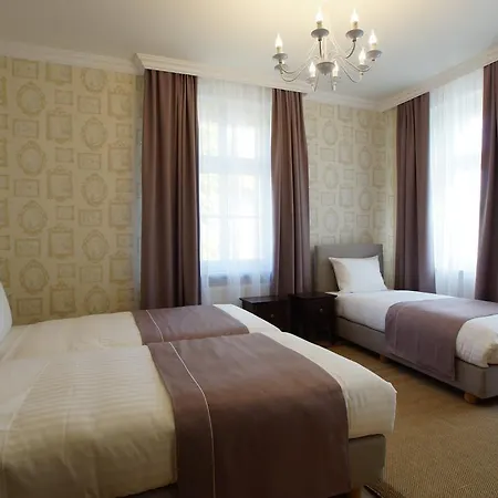 La Pierre Guest house 3*