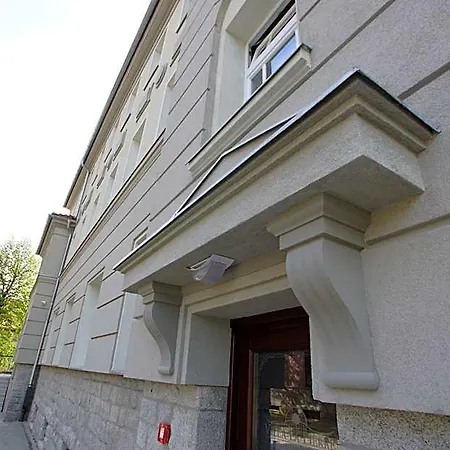 La Pierre 3*