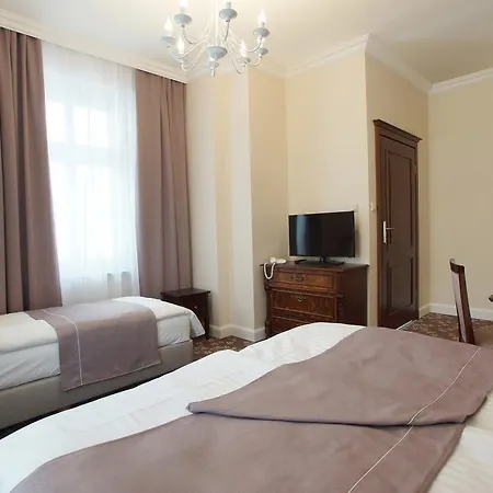 Konukevi La Pierre Strzegom