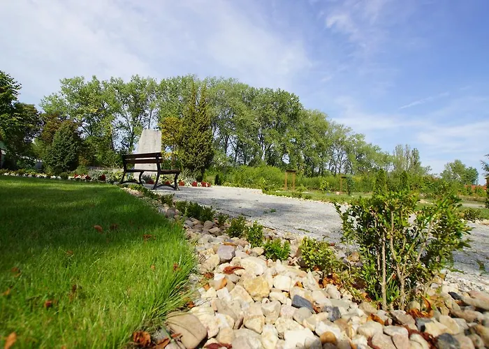 La Pierre 招待所 斯切戈姆