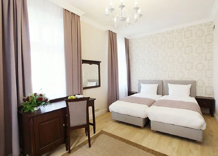 La Pierre 招待所 3*