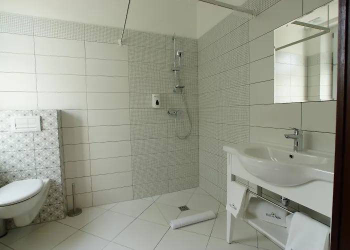 La Pierre 3* Strzegom