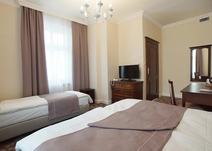 招待所 La Pierre 斯切戈姆